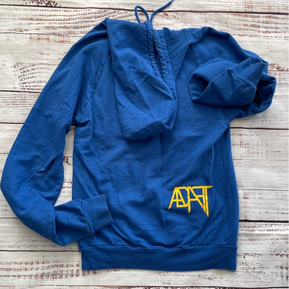 Gold Blooded Unisex Warriors Adult Small Hoodie - Picture 3 of 3